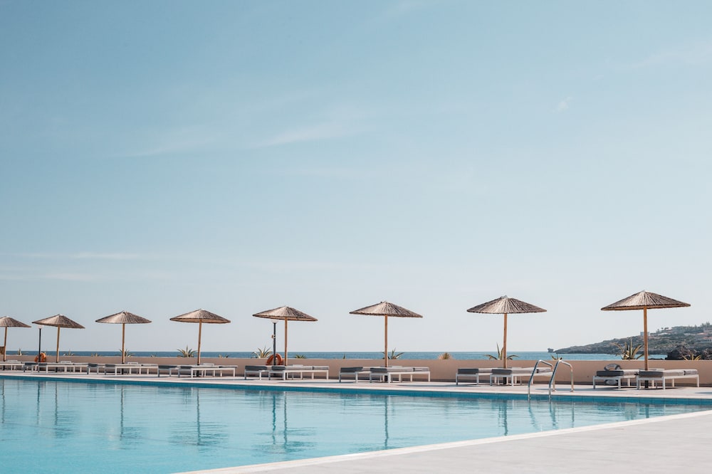 Eden Roc Resort Hotel 35/50