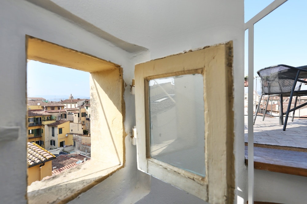 Borgo Tegolaio Terrace 13/28