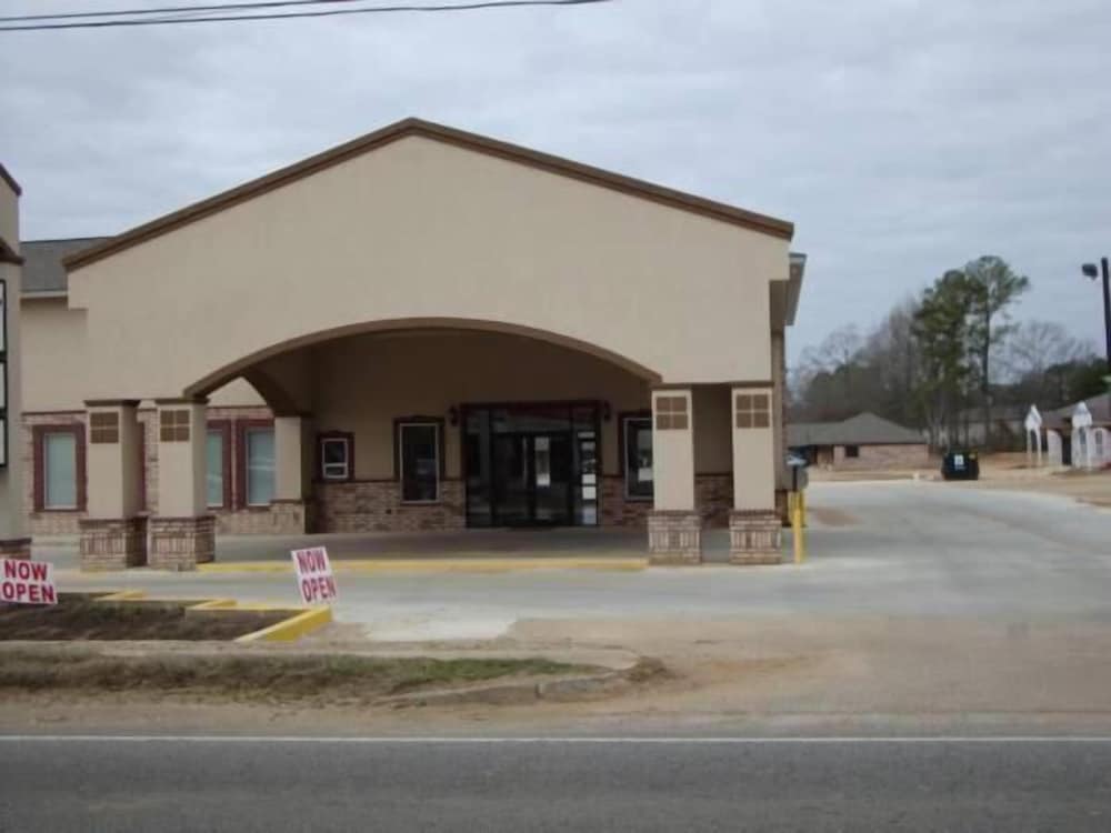 Montigo Inn 3/39