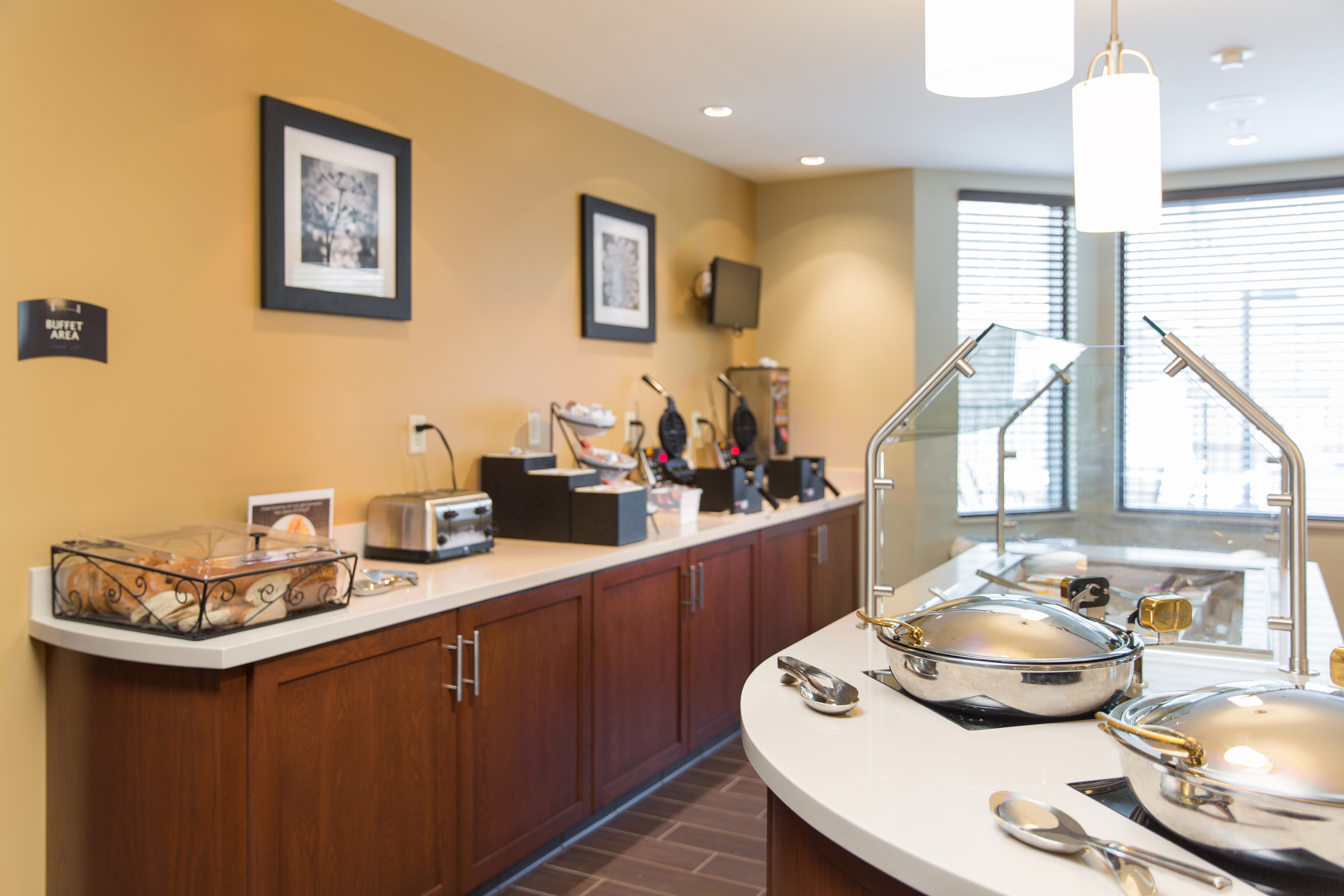 Staybridge Suites Corona South 30/45