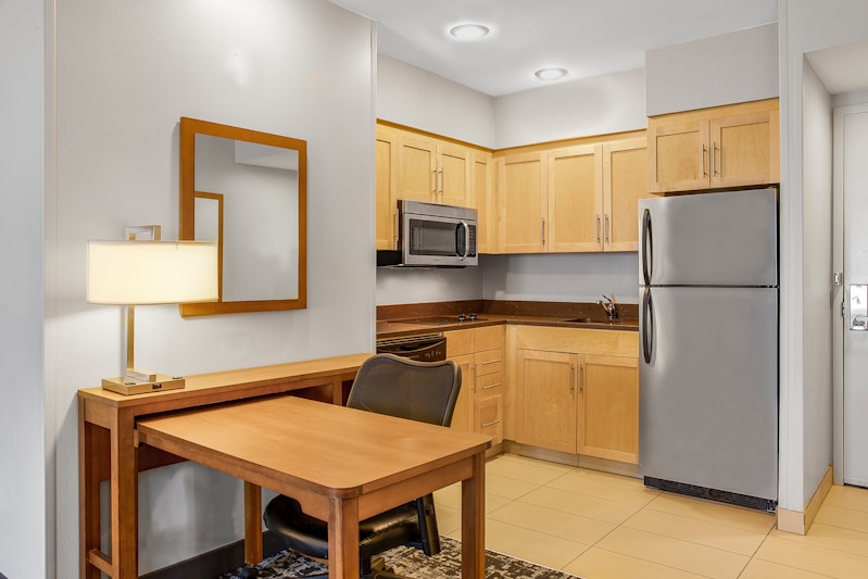 Homewood Suites By Hilton Winnipeg Airport Polo Park 18/23