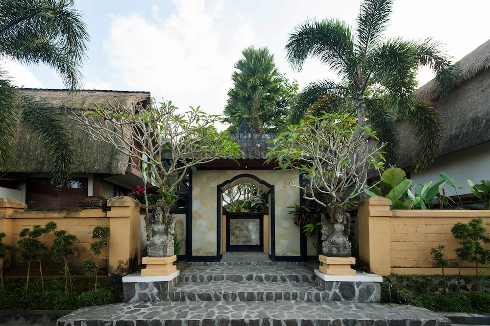 Beji Ubud Resort 71/77