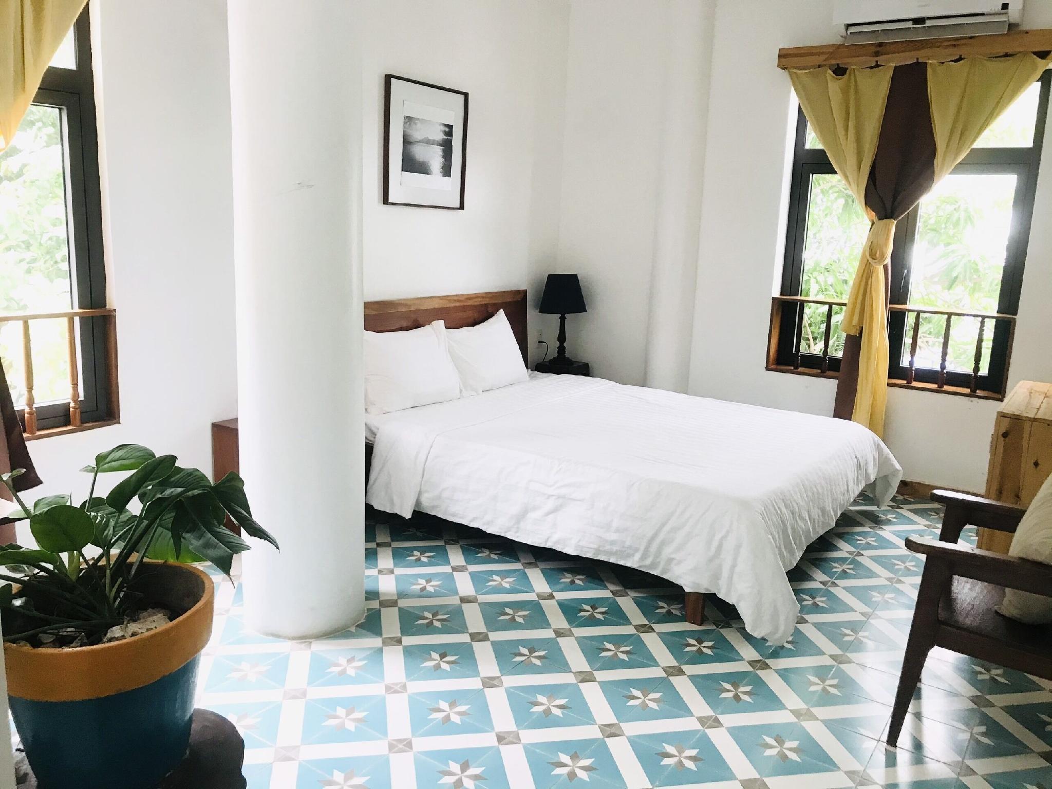 Deluxe, Double Bed