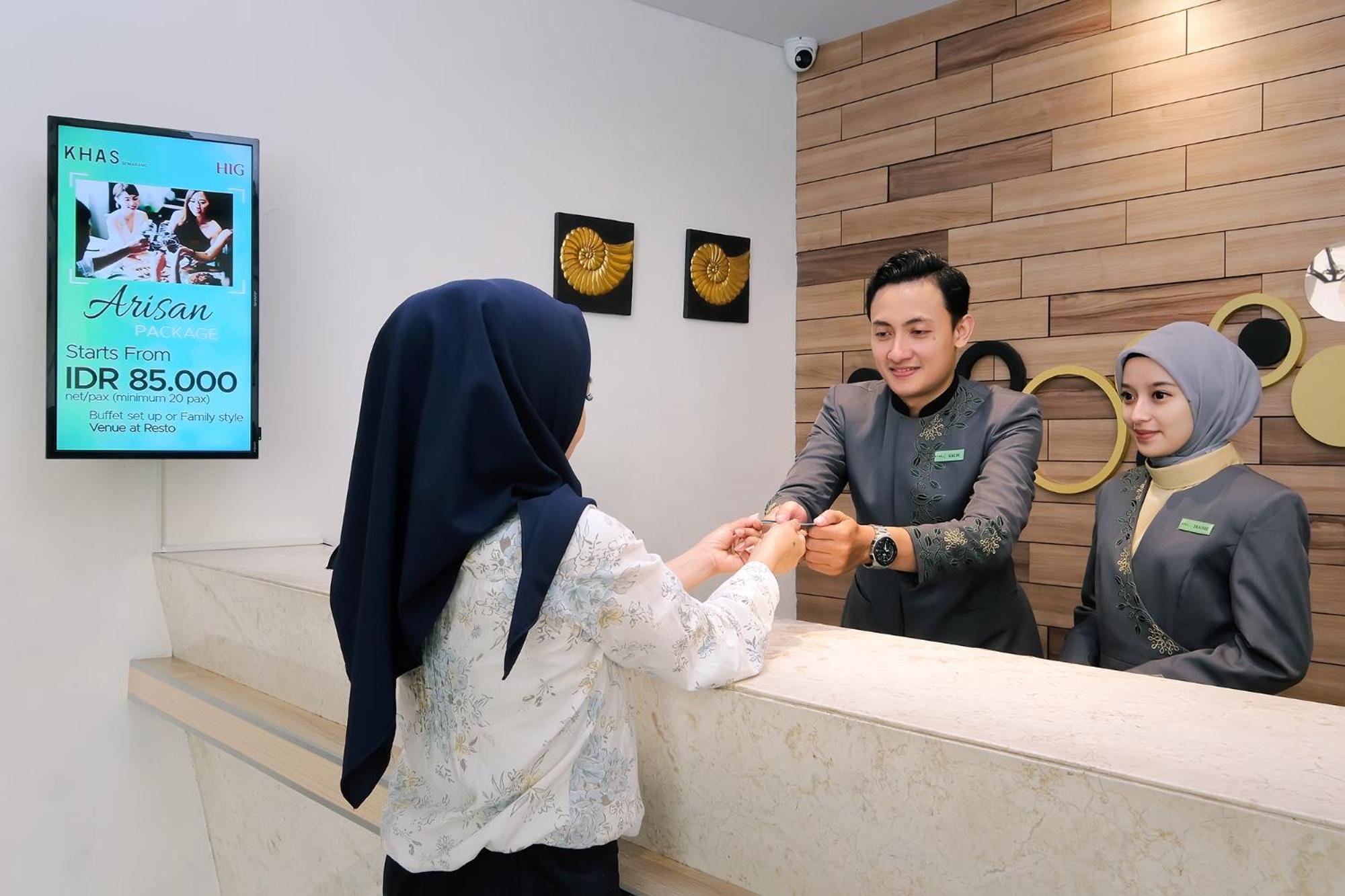 Khas Hotel Semarang 8/27