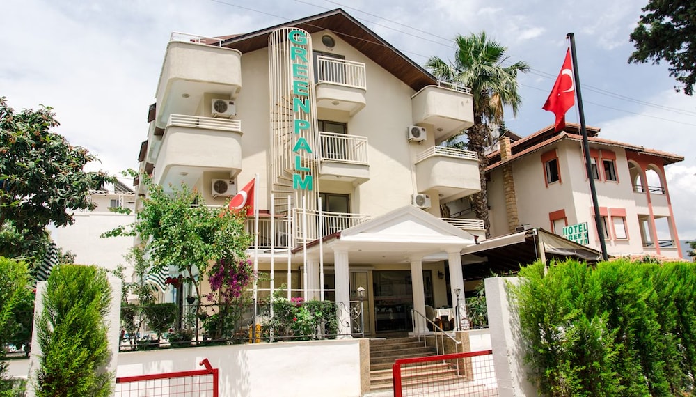 Green Palm Hotel 4/21