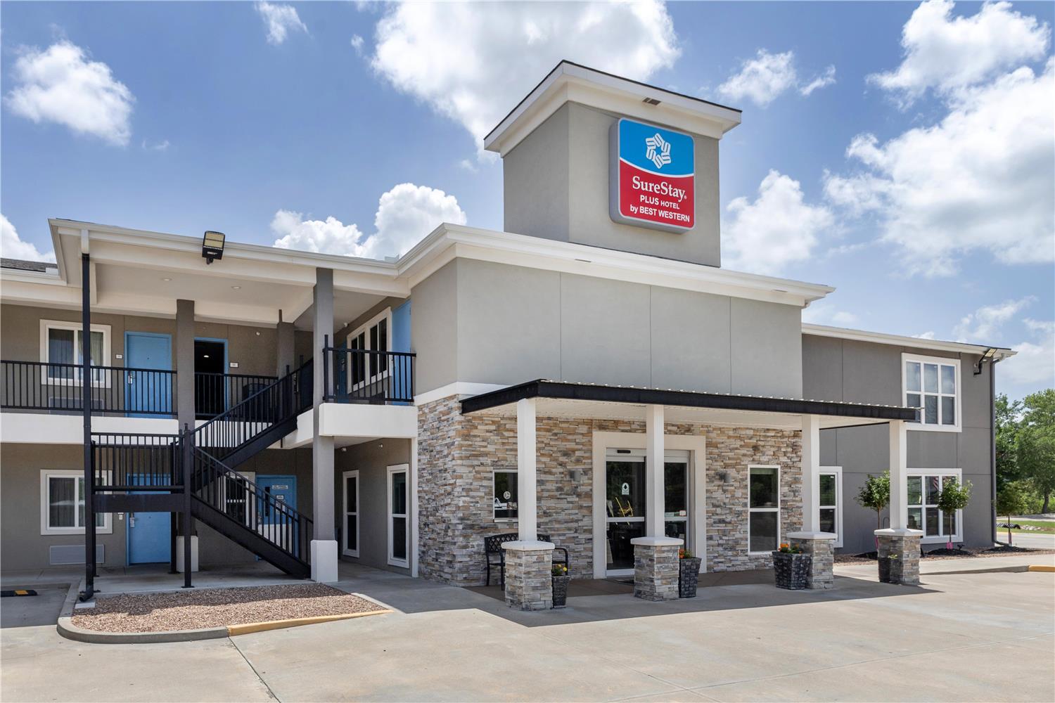 Surestay Plus Hotel By Best Western Ada 40/40