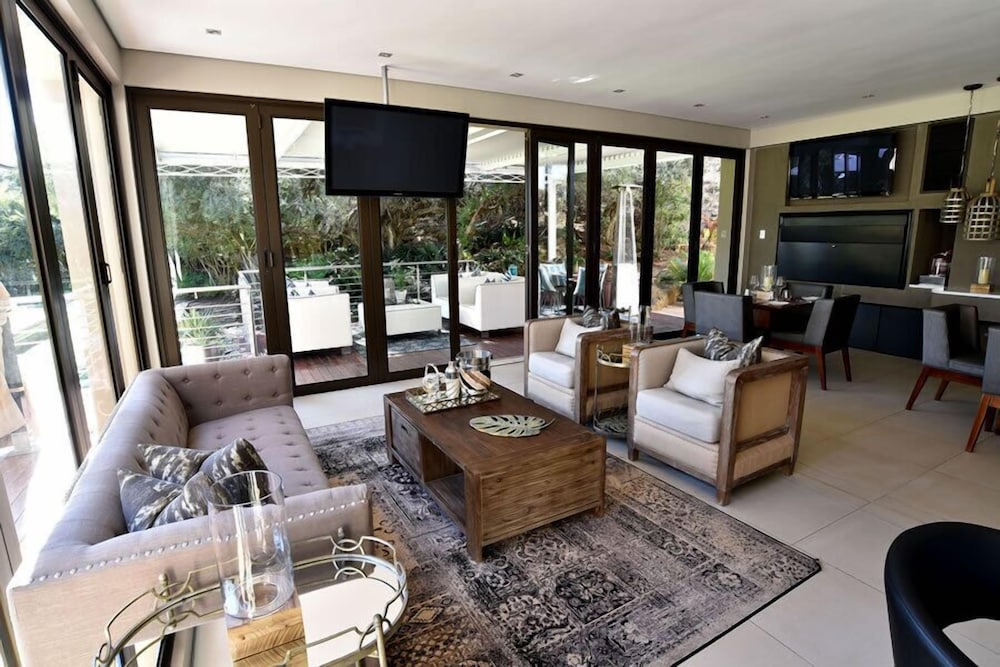 The Tredenham Boutique Hotel 12/24