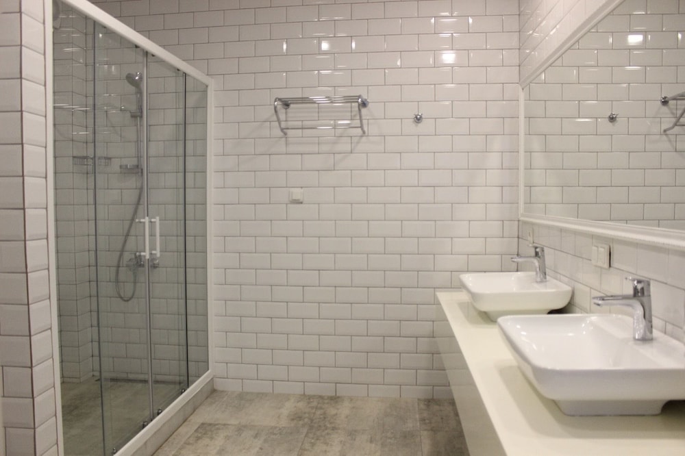 OTEL MAVI BEYAZ 46/50
