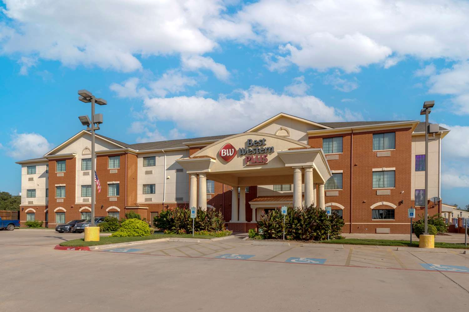 Best Western Plus Sweetwater Inn & Suites 4/24