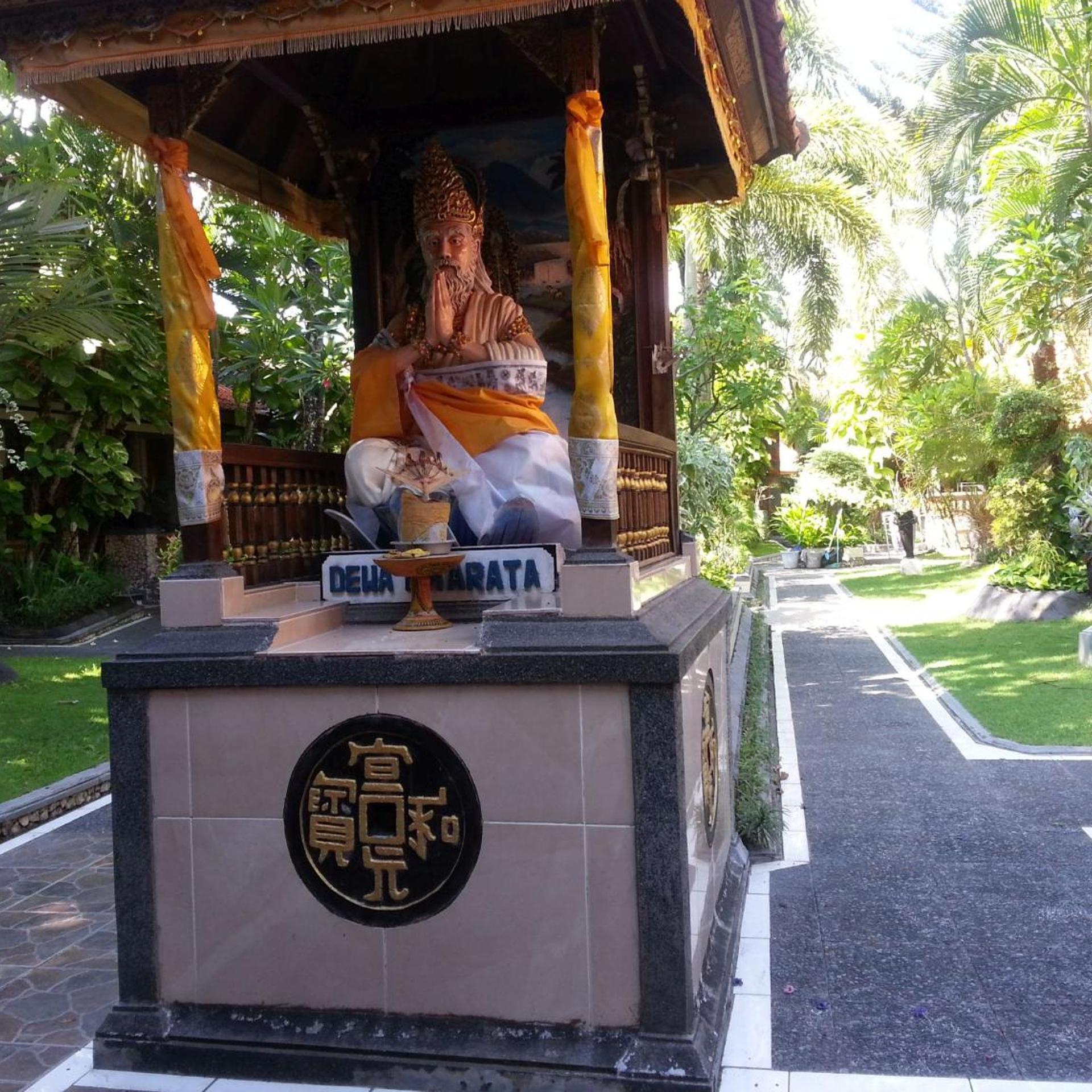 Dewa Bharata Bungalow Legian 6/20
