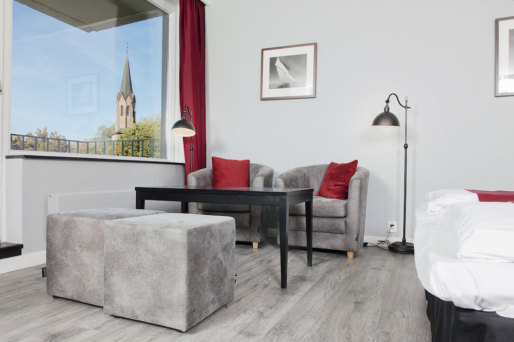 Quality Hotel Klubben 74/83