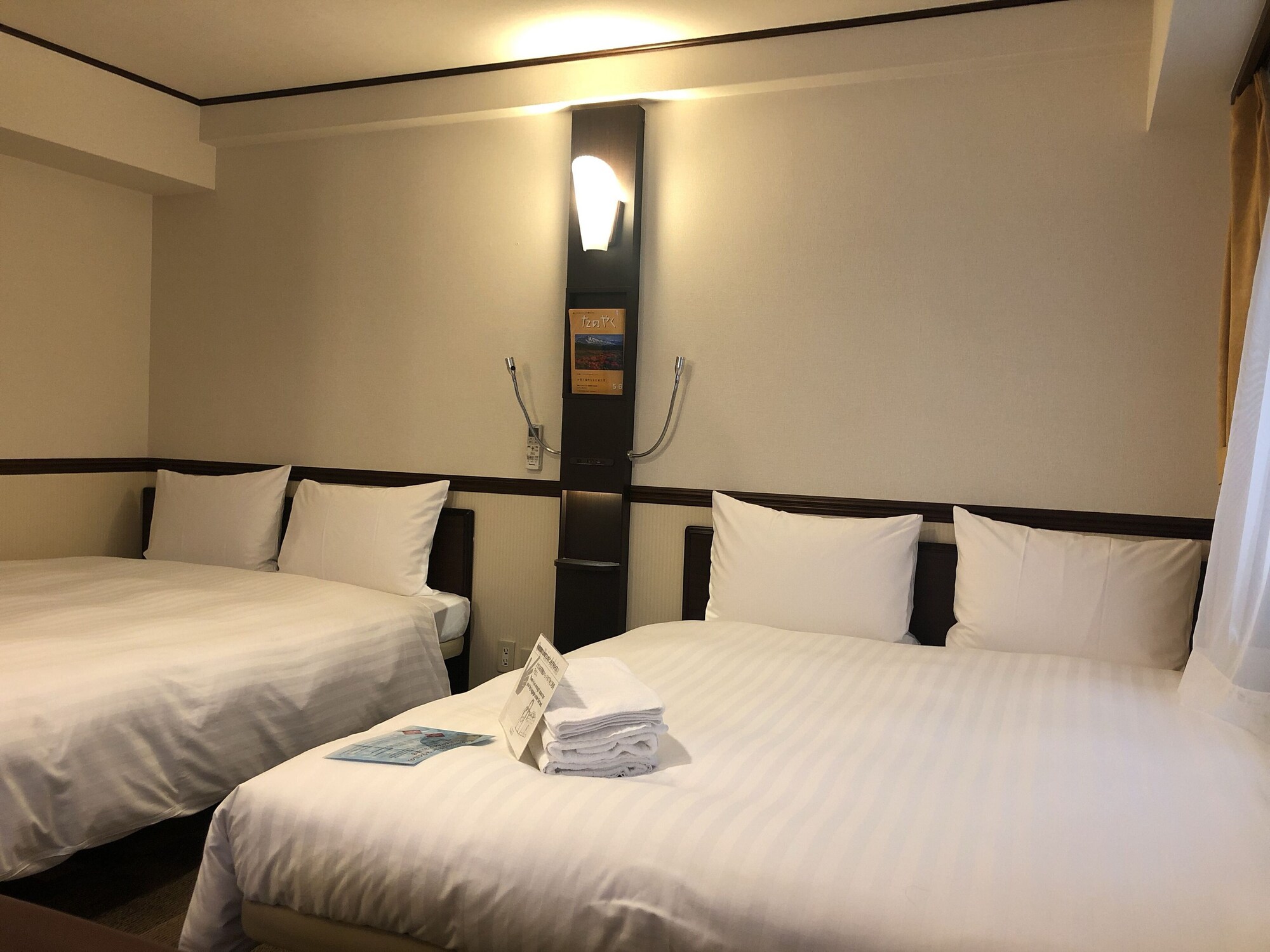DELUXE, 2 QUEEN BEDS