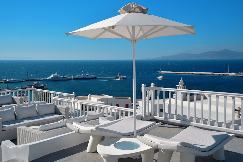 Petasos Chic Hotel 16/28