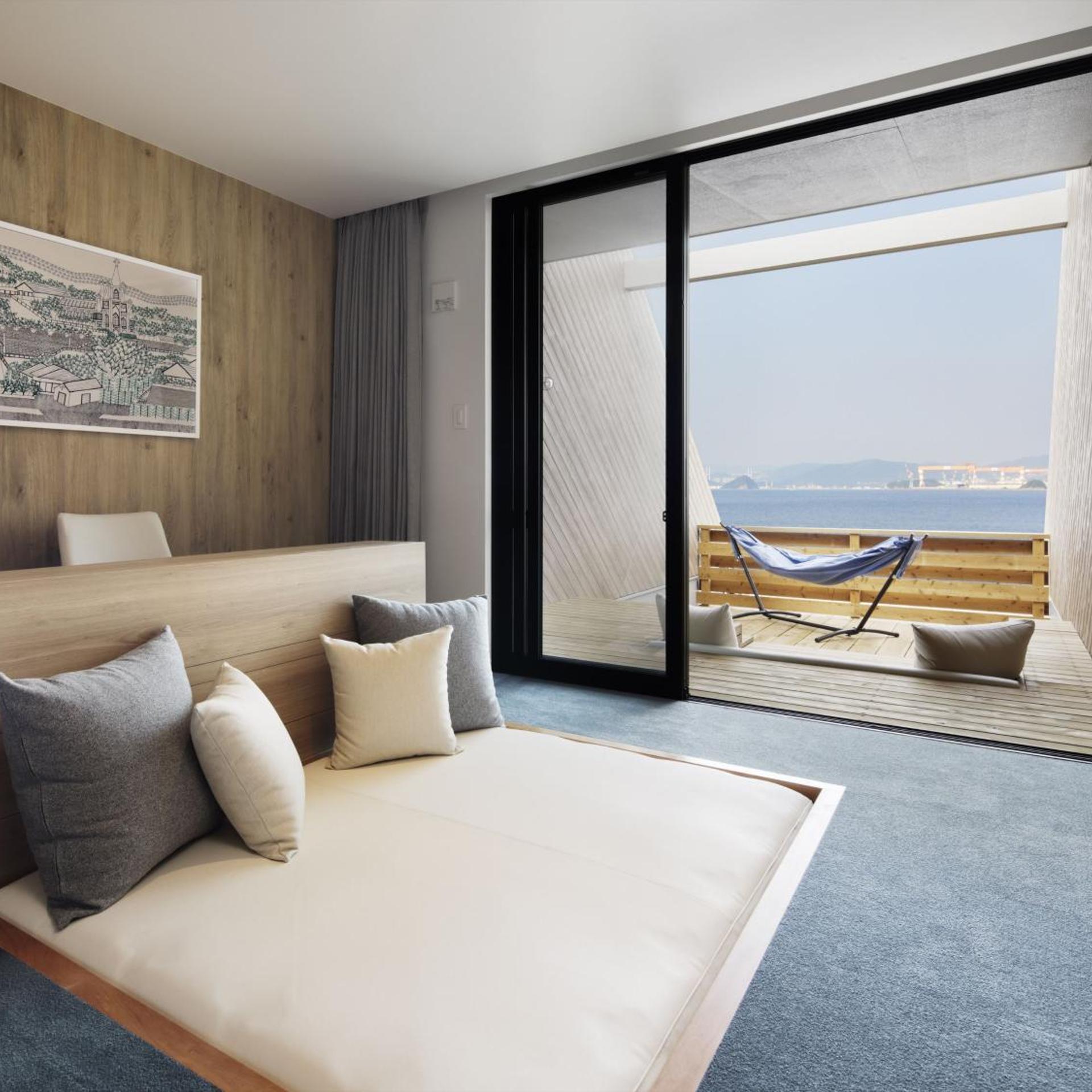 Lodge, Twin Beds, Terrace