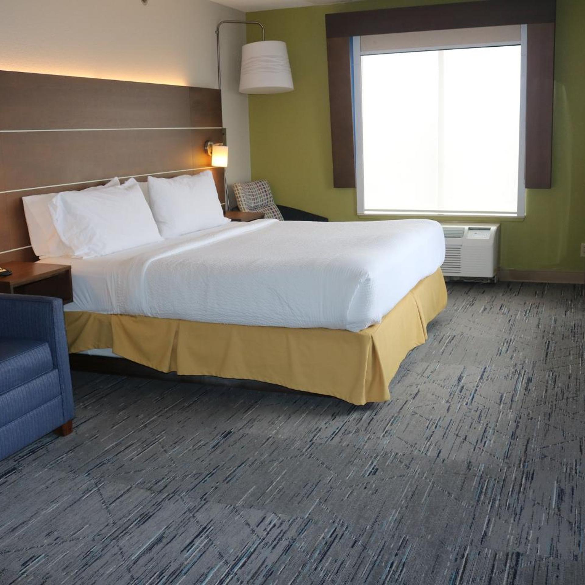Executive, Suite