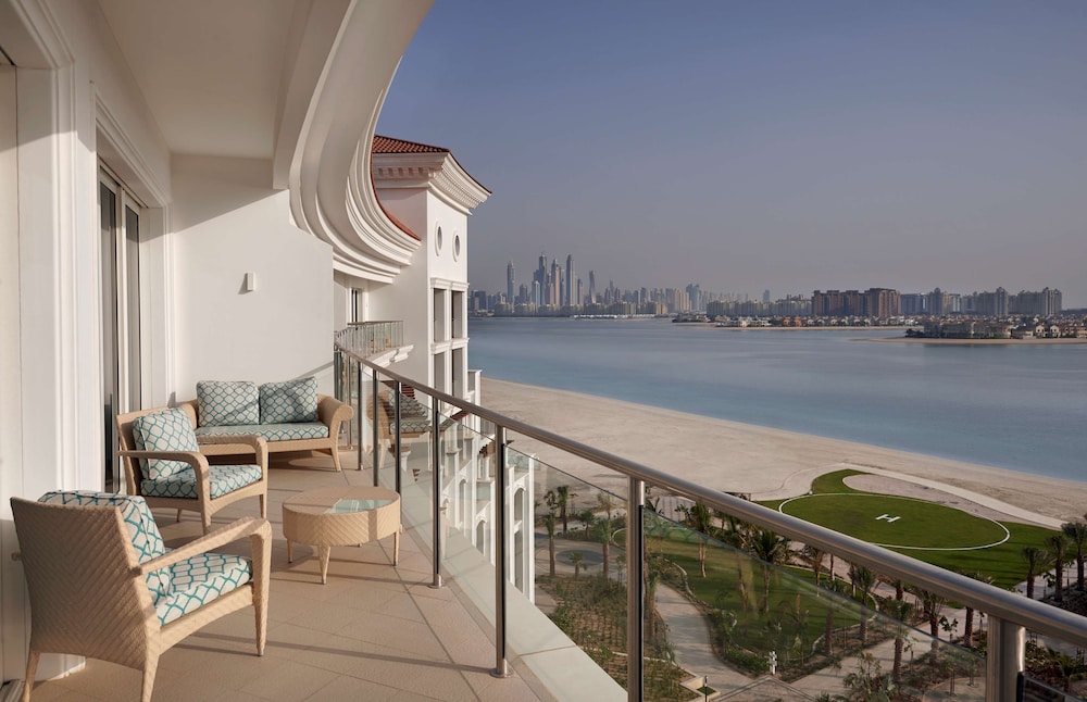 Waldorf Astoria Dubai Palm Jumeirah 32/81