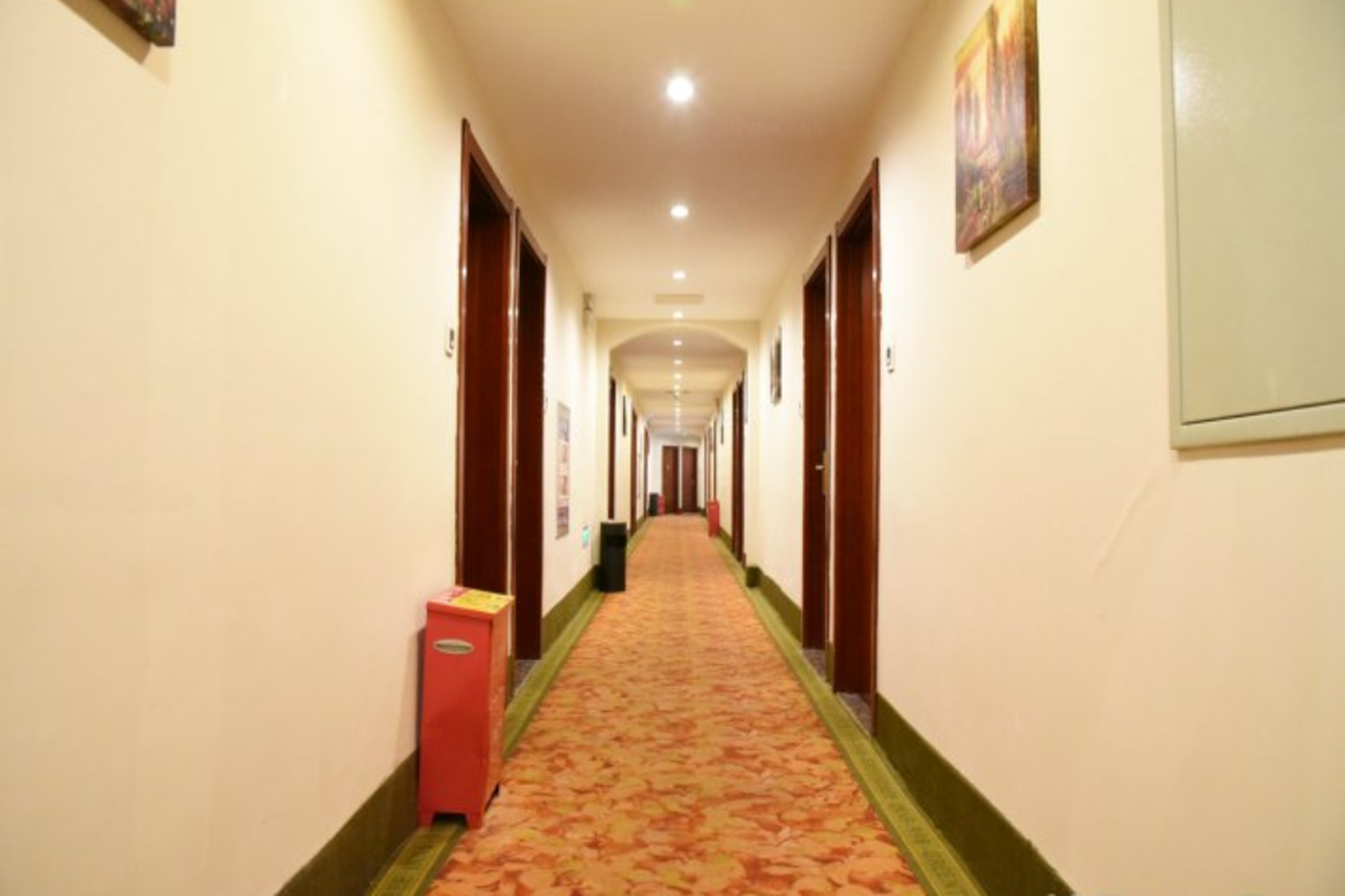 GreenTree Inn Langfang Guangyang District Guangyang Avenue North Yongxing Road Express Hotel 45/50