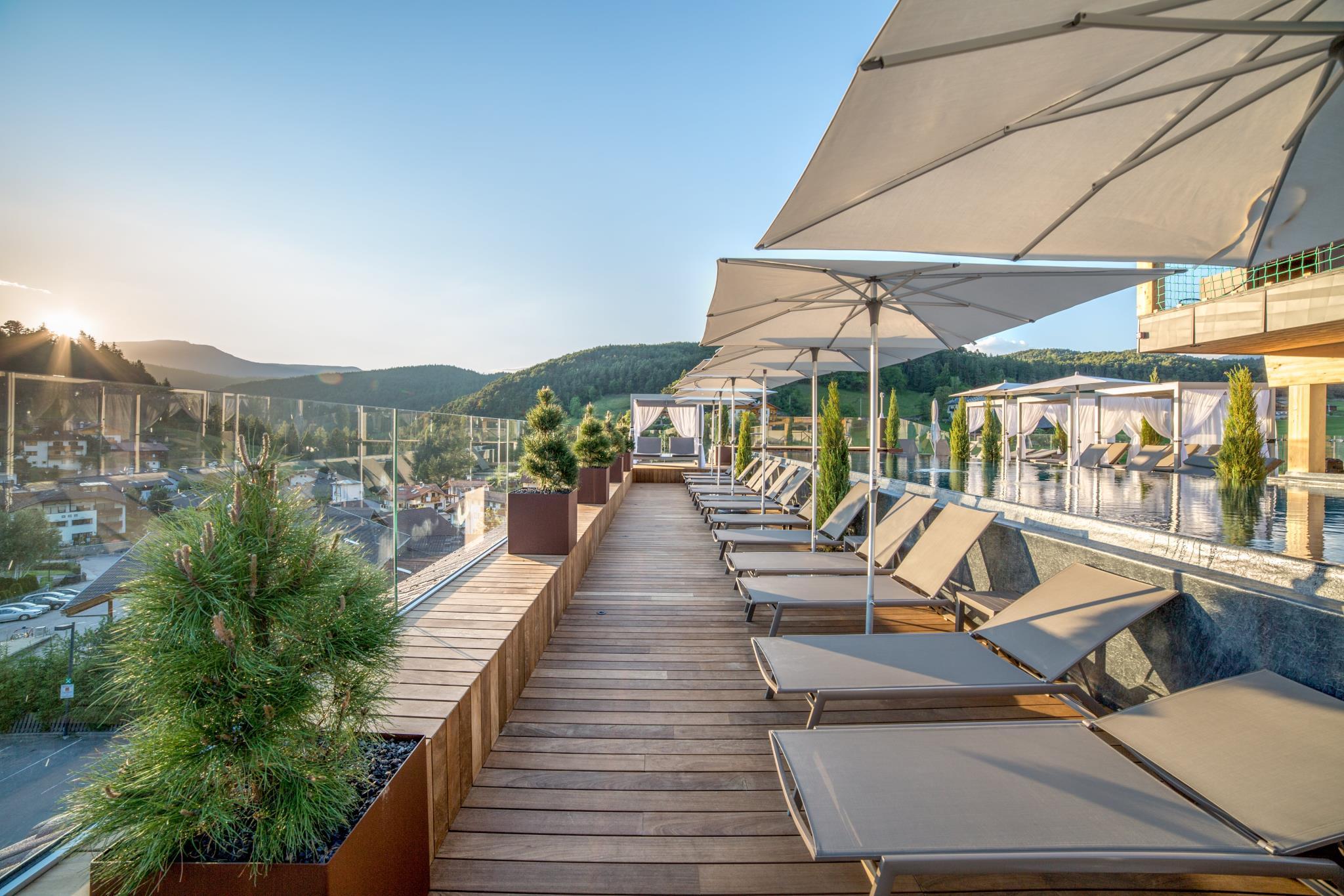 Abinea Dolomiti Romantic Spa Hotel 25/27