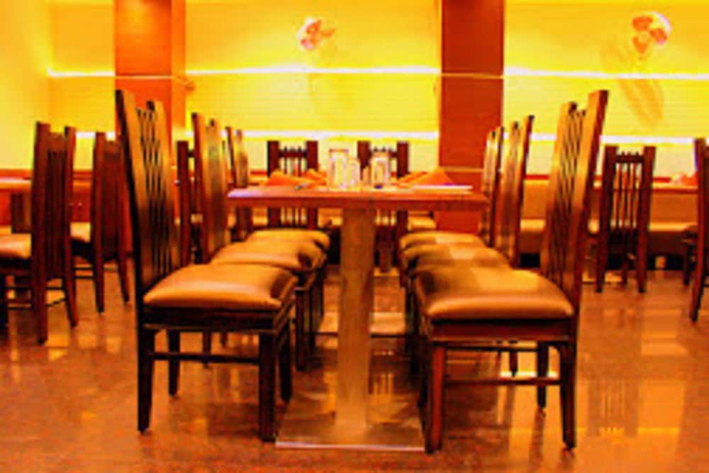 Hotel Shree Narayana 22/28