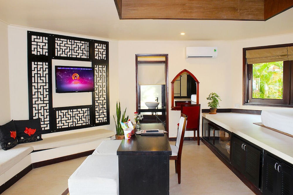 Poshanu Resort 48/72