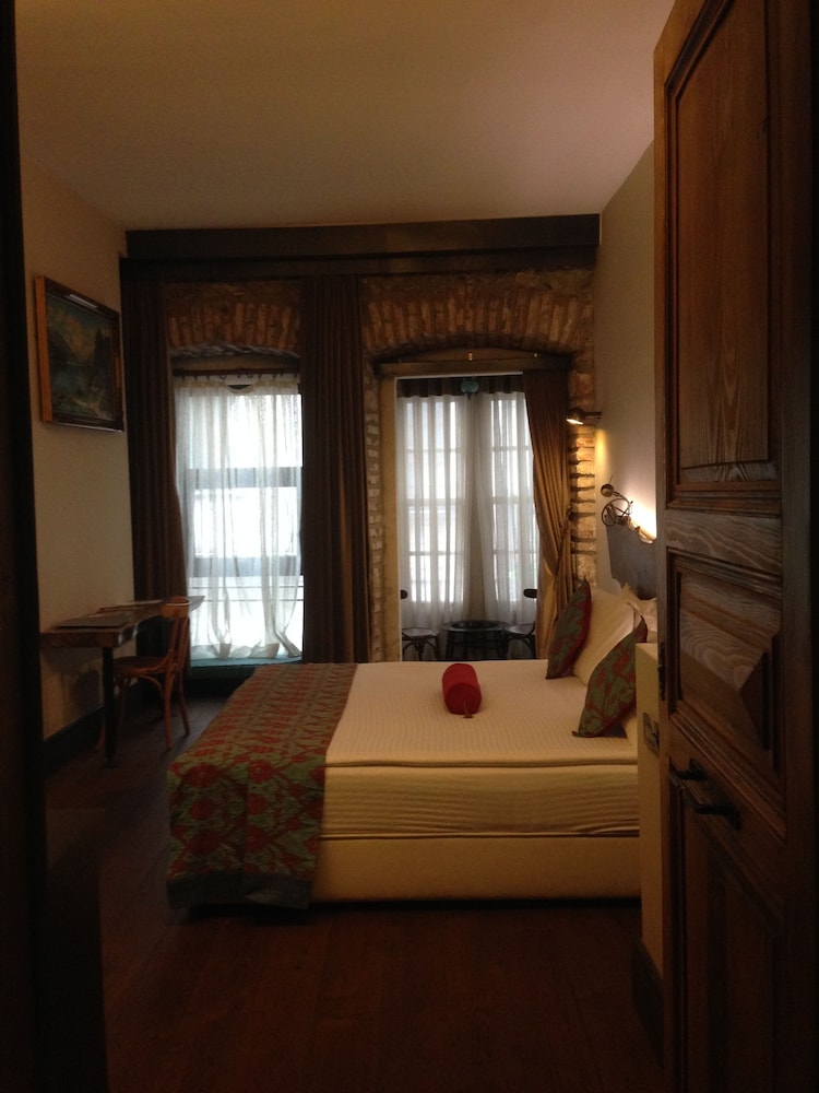 GUMUSYAN HOTEL 9/31