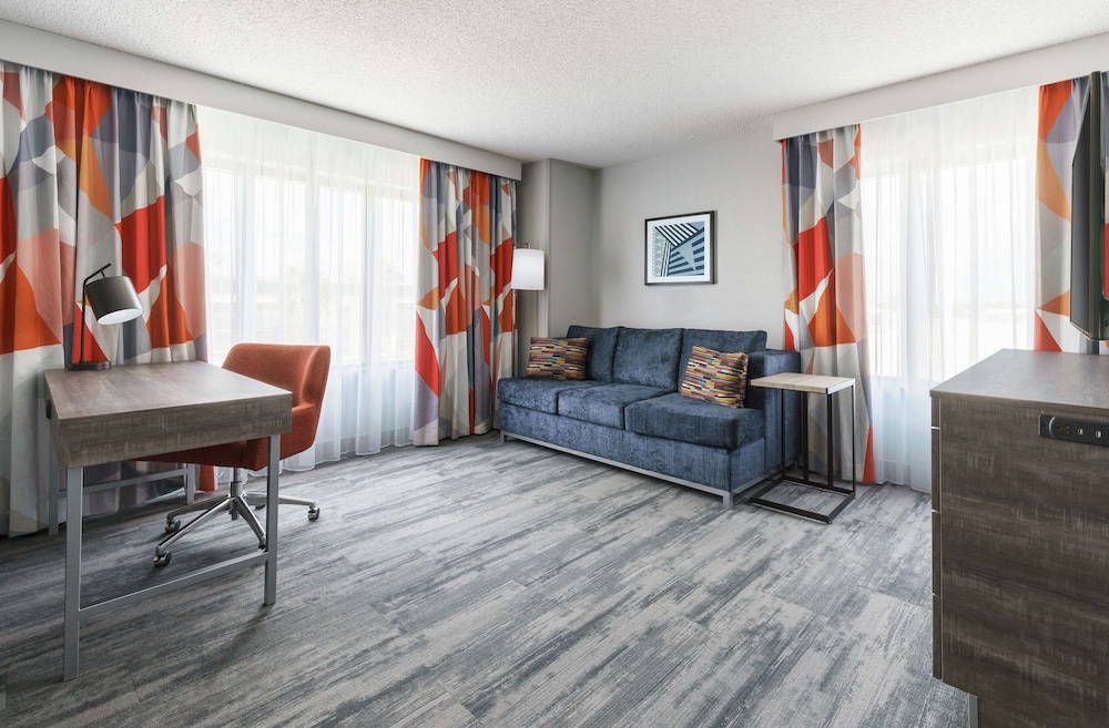 Hampton Inn & Suites Tampa/Ybor City/Downtown 29/42