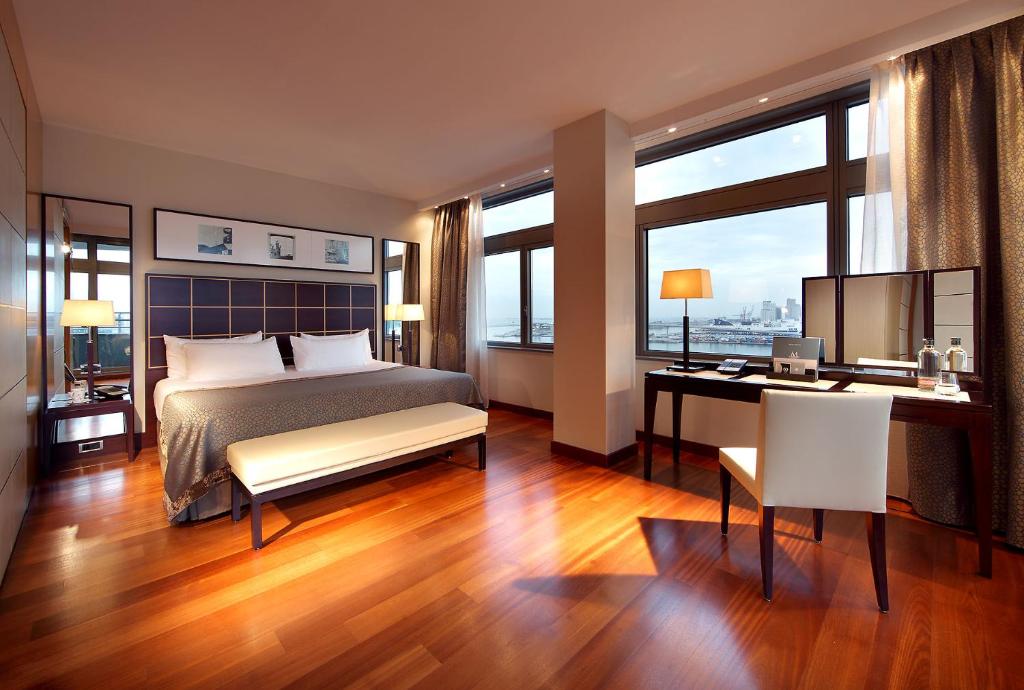 Marina, Suite, Sea View