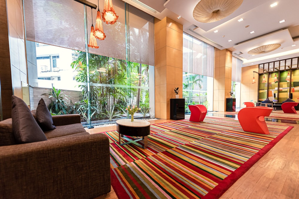 Urbana Langsuan Bangkok, Thailand 53/86