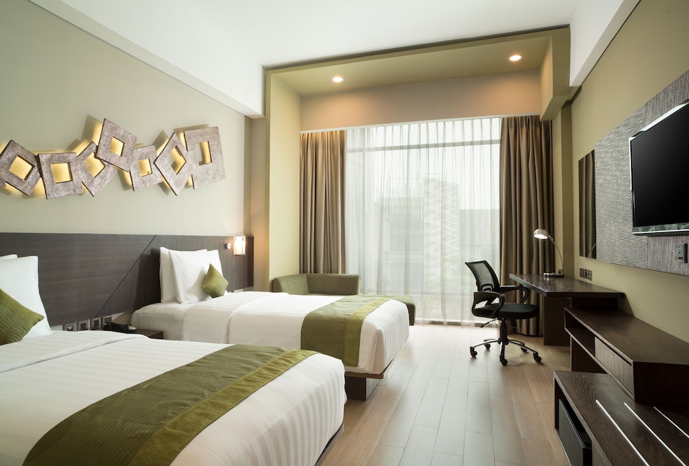 Holiday Inn Cikarang Jababeka 10/54