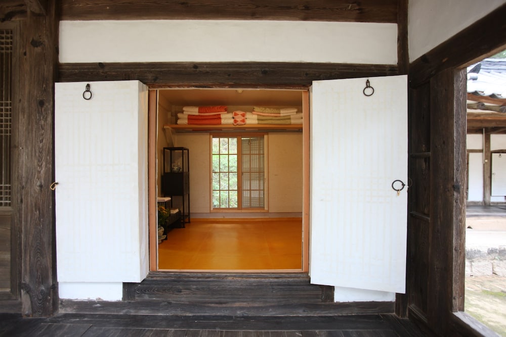 Okyeon Pavilion 4/50