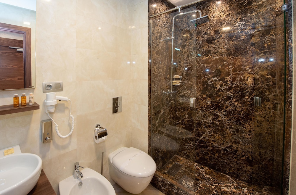 Suite Hotel Casa Diamond 47/50