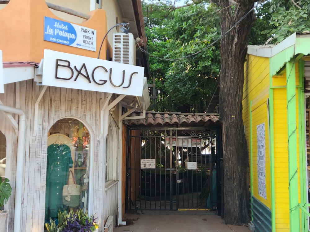 Hotel La Palapa 4/76
