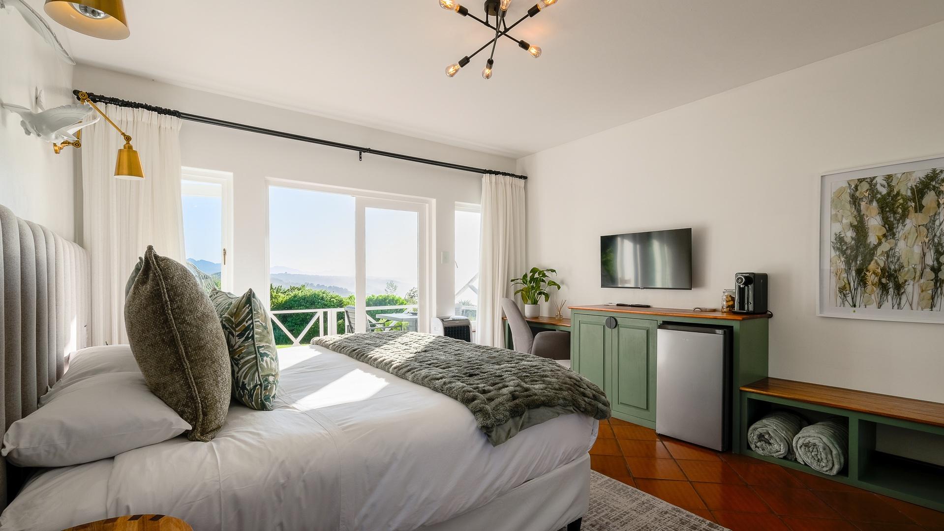 Hilltop Boutique Hotel 2/16