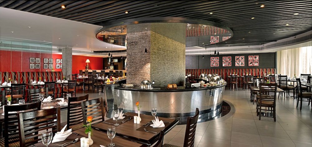 Savoy Suites Manesar 38/59