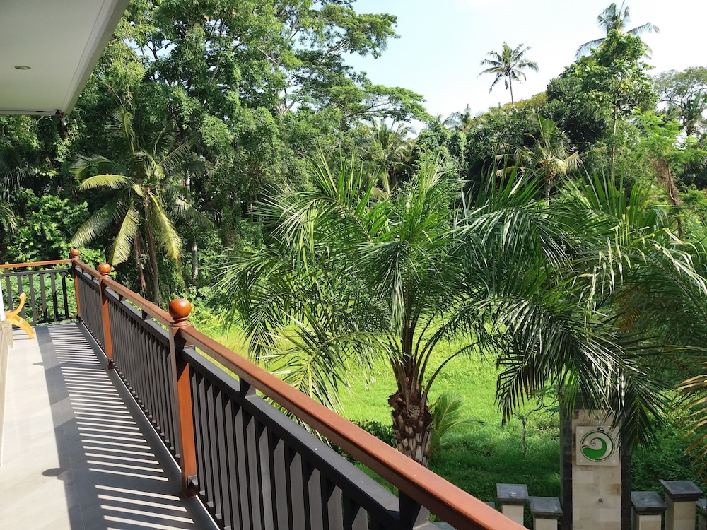 Amoya Inn 37/50