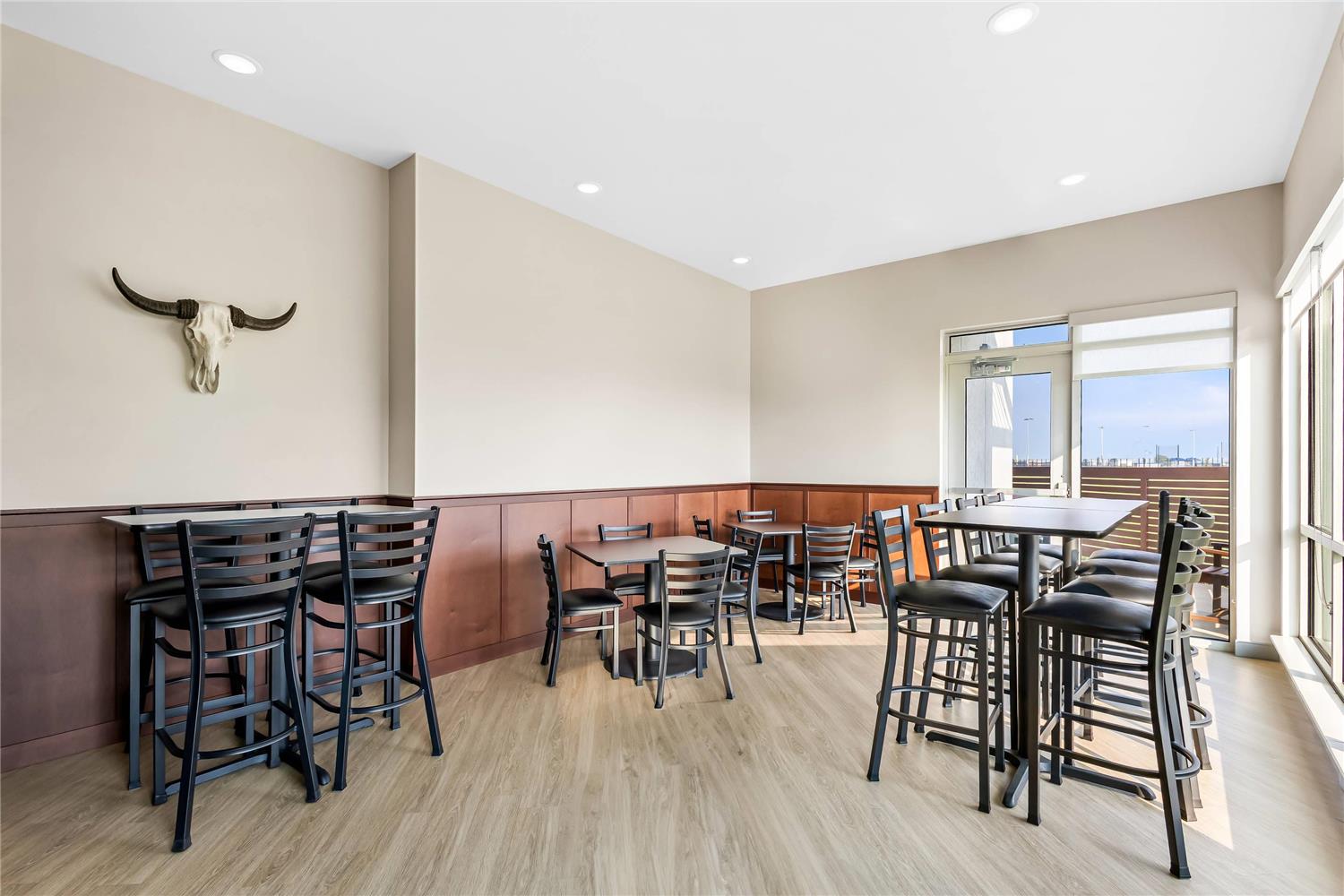 Comfort Inn & Suites at Sanford Sports Complex 10/21