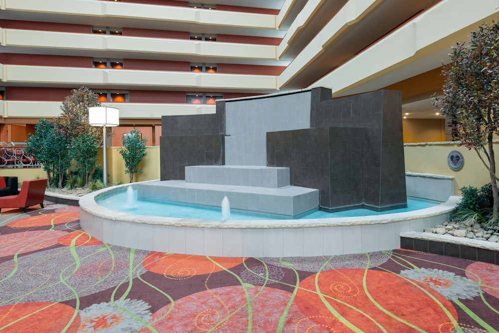 University Plaza Hotel and Convention Center Springfield 24/51