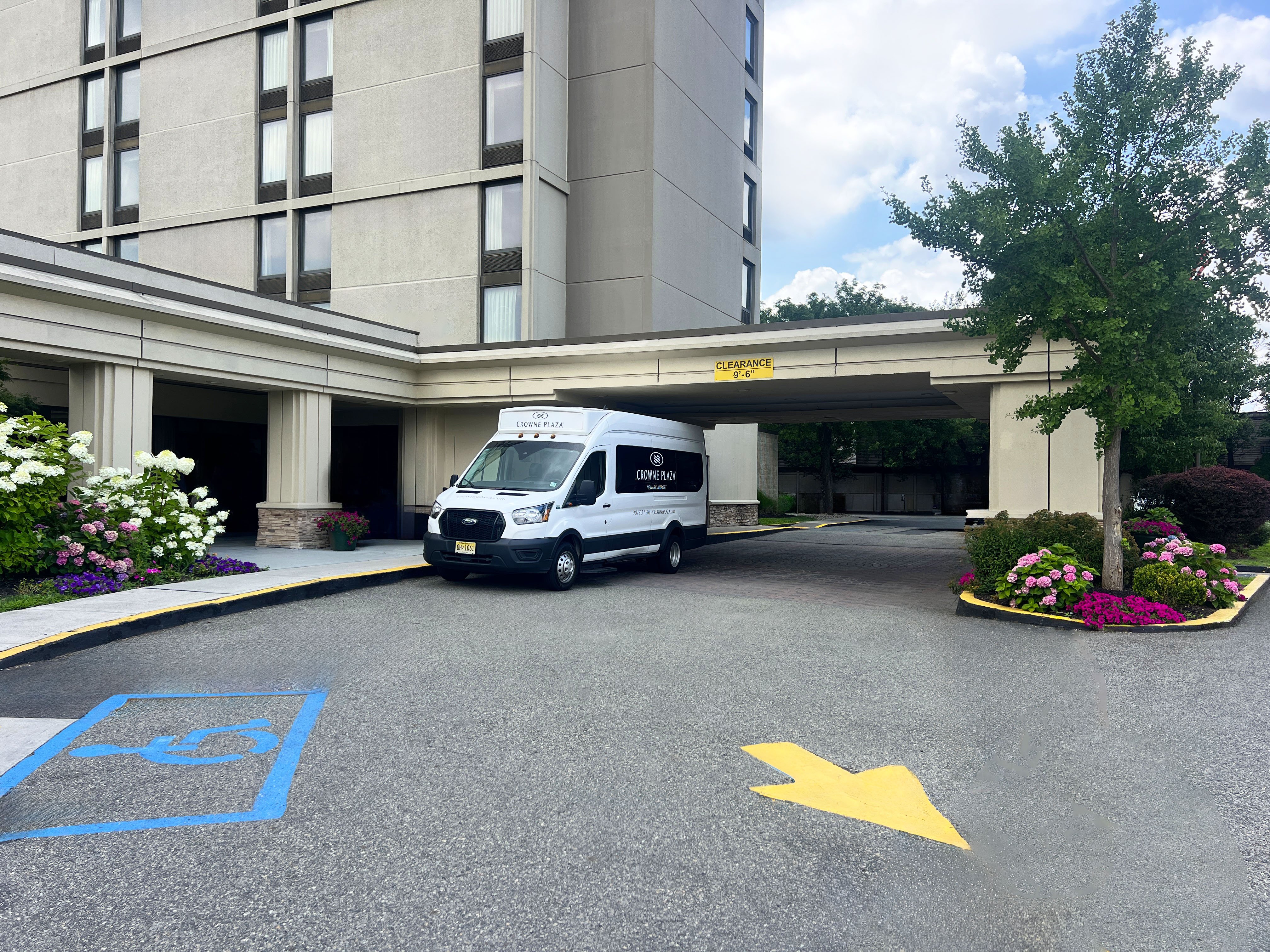 Crowne Plaza Newark Airport 45/50