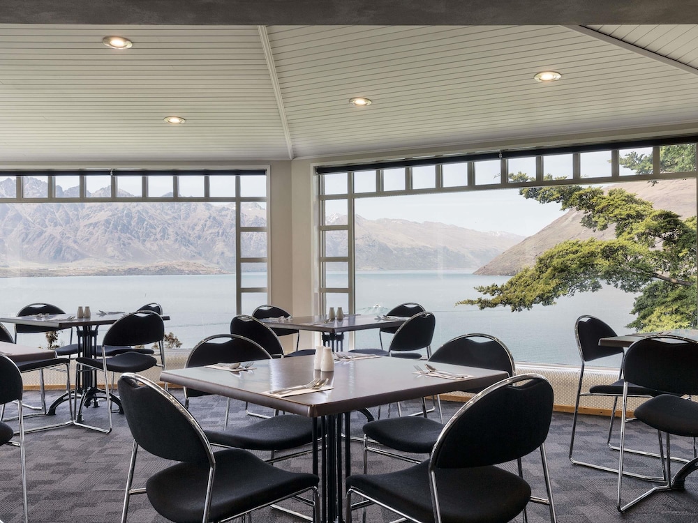 Movenpick Queenstown 33/45