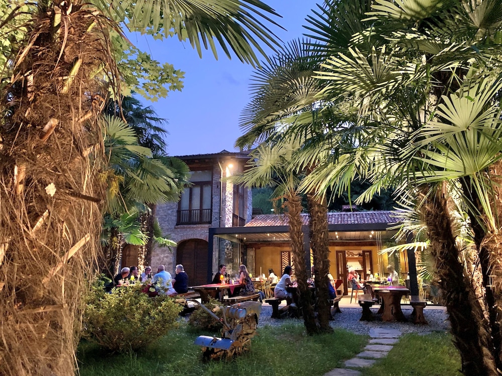 Continental Parkhotel Lugano 44/51