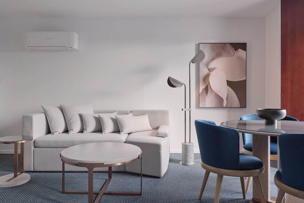 RACV Hobart Hotel 39/48