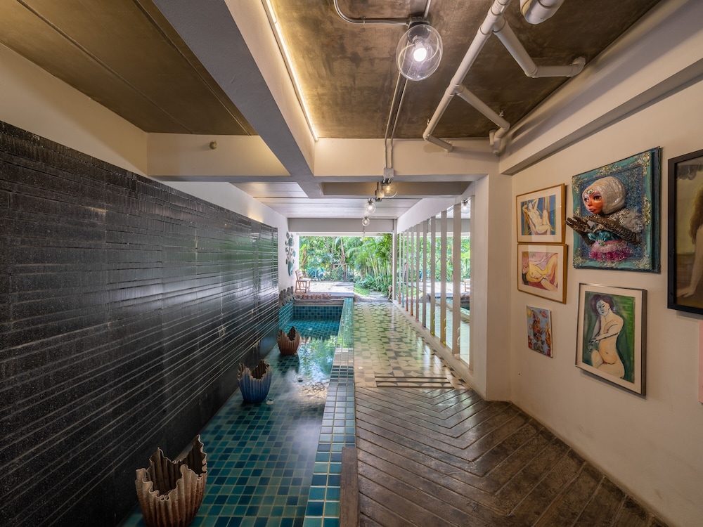 River Art Hotel 20/73