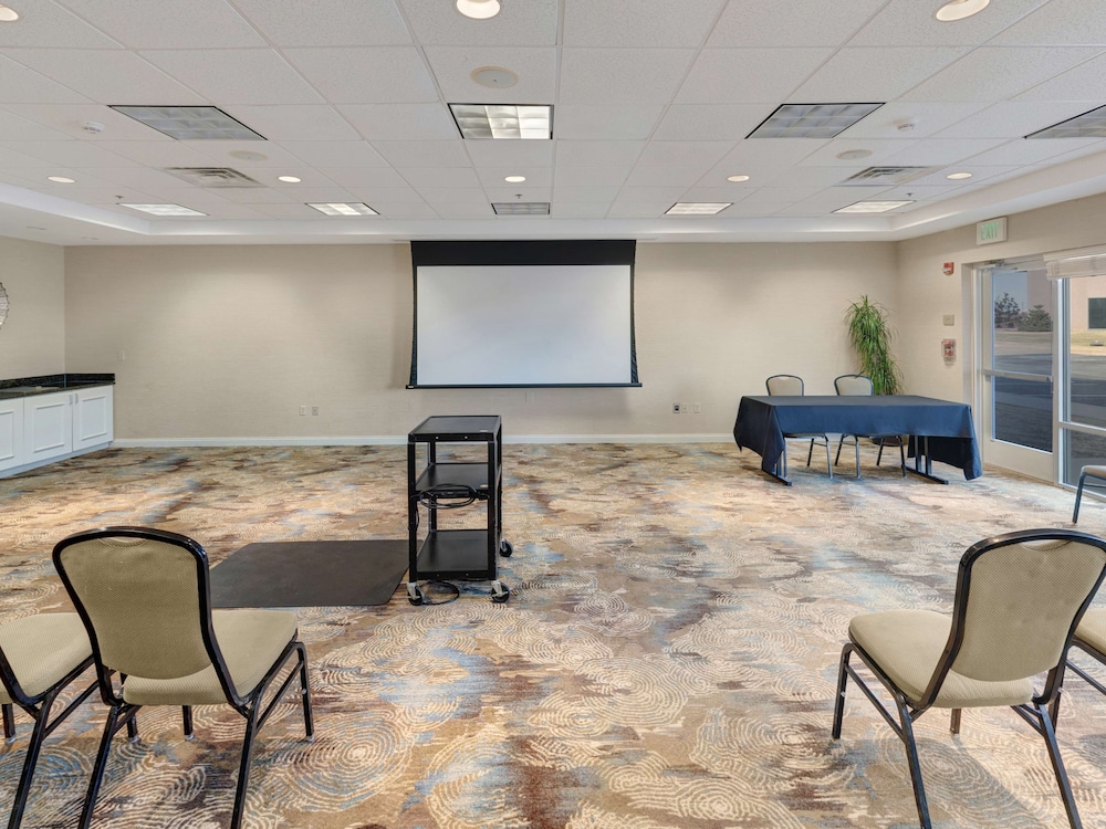Hilton Garden Inn Oklahoma City North Quail Springs 35/35