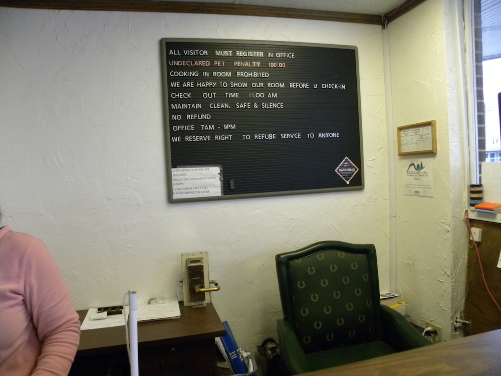 Guest Inn Rogers 39/67
