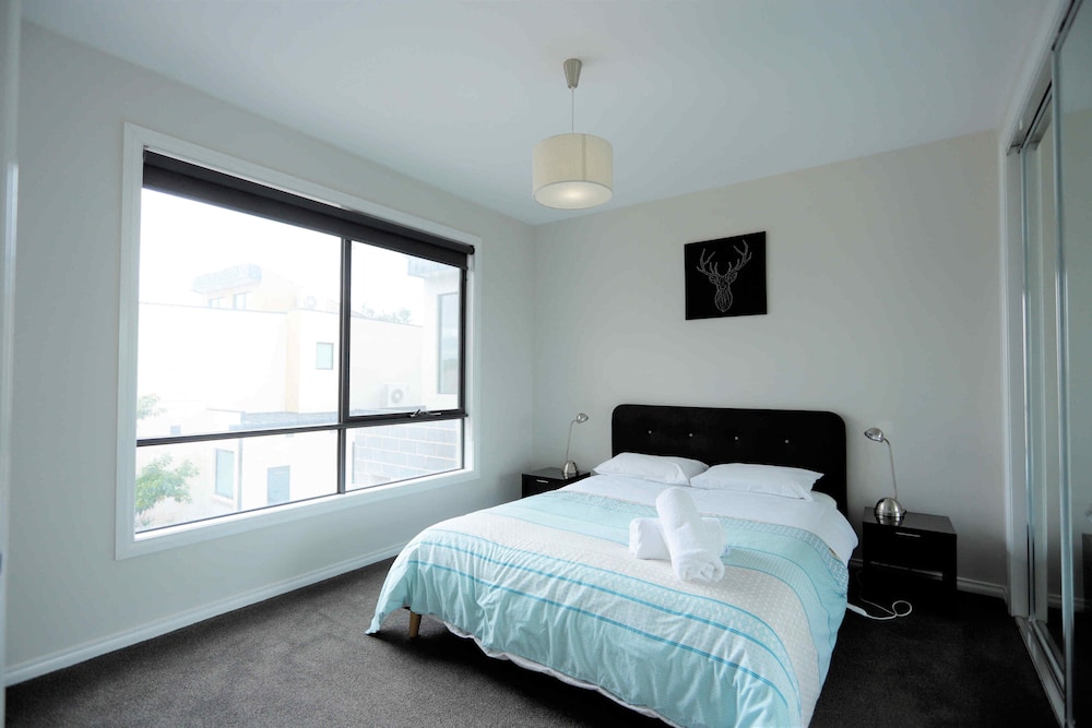4 Bedrooms, Deluxe, House, 4 Beds, 2 Queen Beds