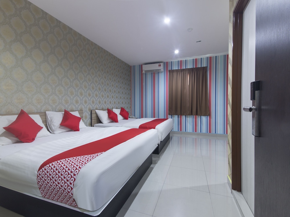 Super OYO Capital O 804 Hotel Pinji 12/34