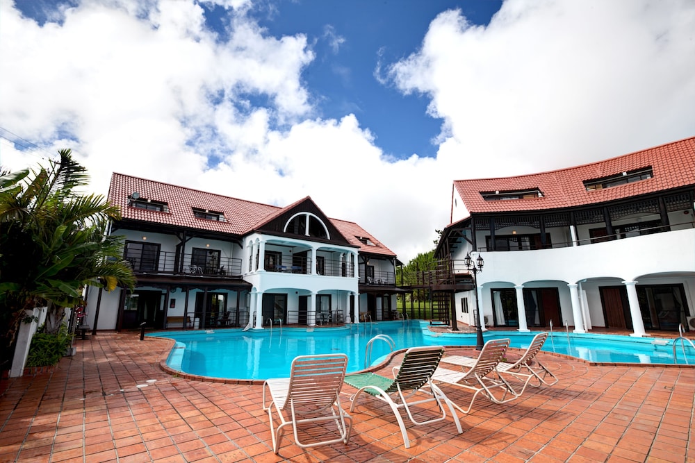 The Poolresort Okinawa 42/50