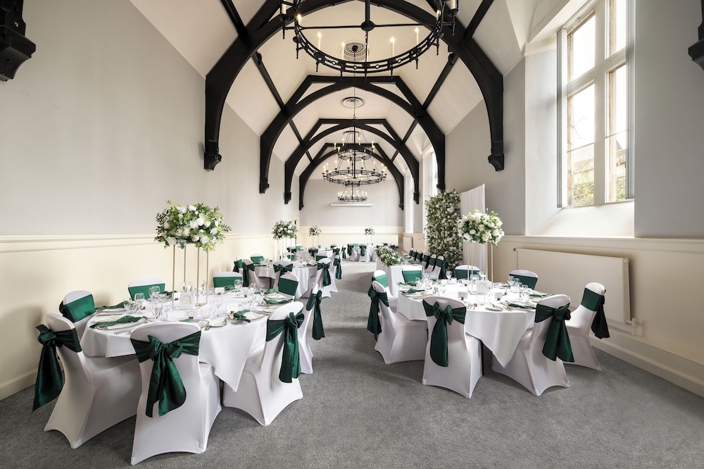 Stirling Highland Hotel 52/58
