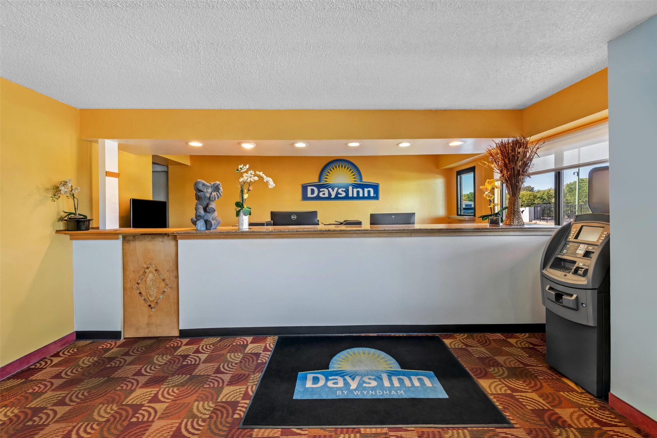 Days Inn By Wyndham Independence 5/45