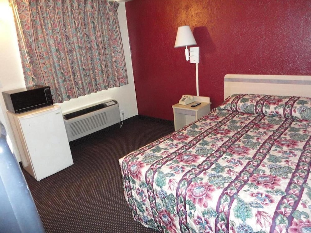 Americas Best Value Inn Battle Creek 9/13